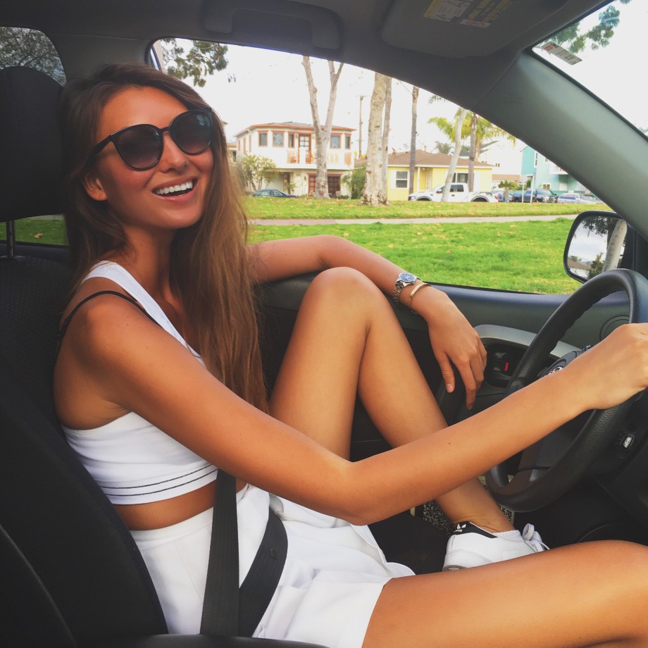 Влогерка Рита Нестерець