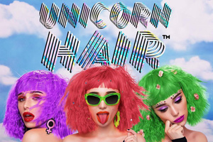 Американский бренд Lime Crime запускает радужную линию красок для волос