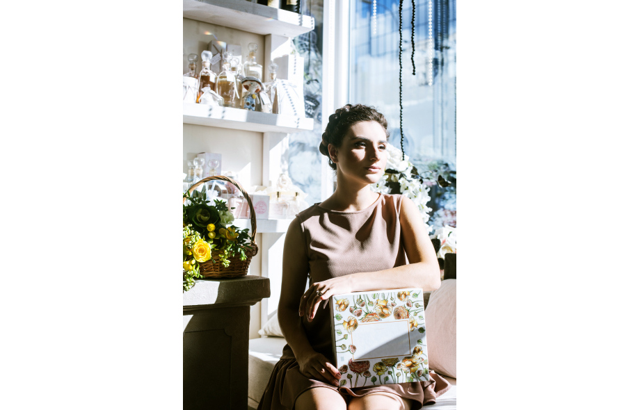 Ліліт Саркісян у спецпроекті Sister's