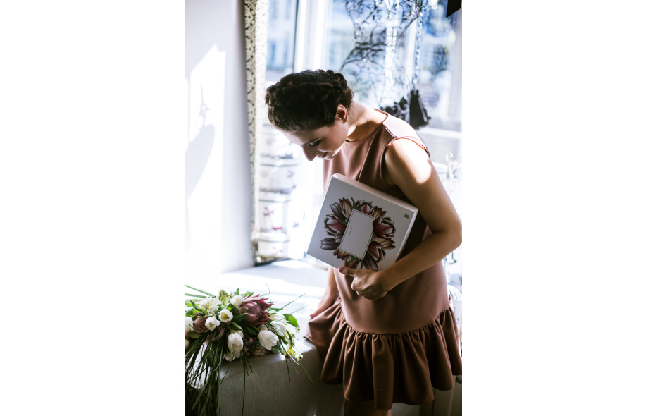 Ліліт Саркісян у спецпроекті Sister's