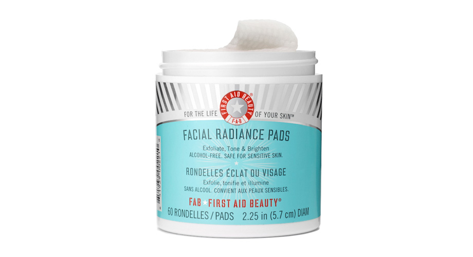 First Aid Beauty Facial Radiance Pads