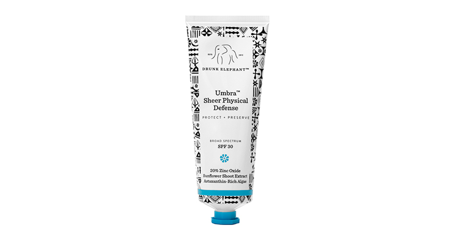 Солнцезащитный крем UmbraTM Sheer Physical Defence SPF30, Drunk Elephant. Санблок с физическими фильтрами не вызывает аллергии. Фотоповреждение предотвращают и антиоксиданты – астаксантин, масло марулы и семян малины. Drunkelephant.com, $38