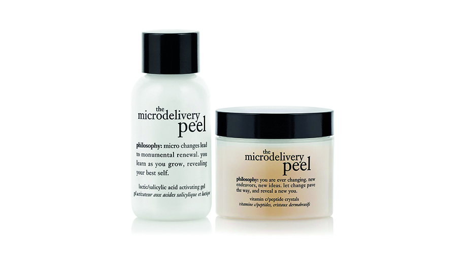 Пилинг The Microdelivery Peel, Philosophy. Домашние средства для пилинга от Philosophy делают кожу гладкой и сияющей,а раздражений практически не вызывают – в отличие от похожих процедур в салоне. Dermstore.com, $70