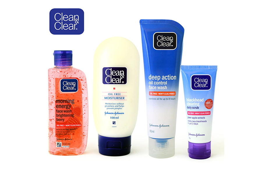 Средства для умывания и скрабы, Clean & Clear. Доступные бюджетные 