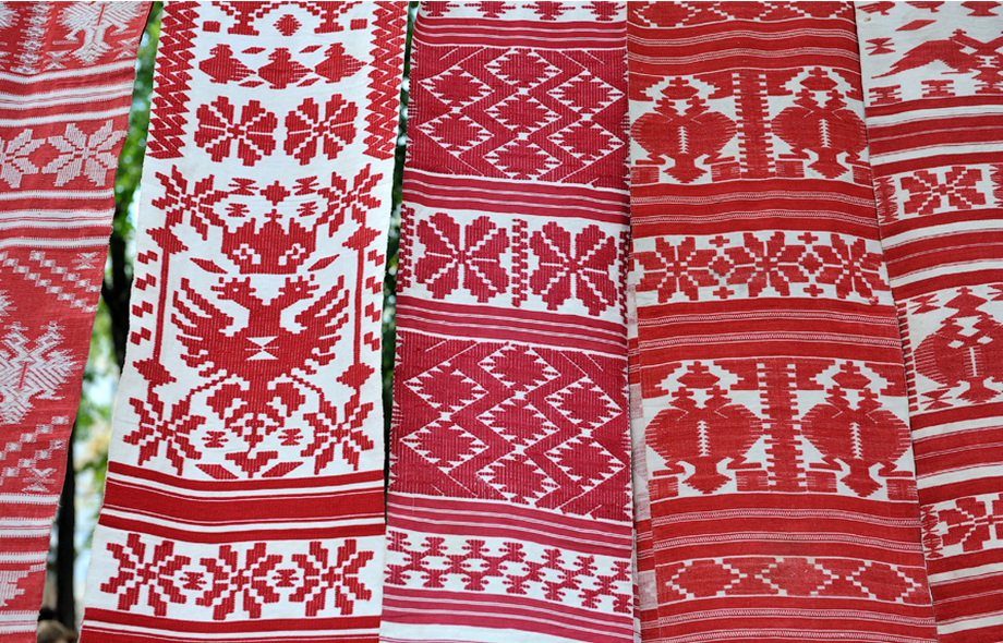 Народная вышивка