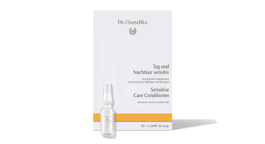 Лечебное средство Sensitive Skin Conditioner, Dr Hauschka. Успокаивает кожу, устраняя раздражение и красноту. Эффективно при розацеа и повышенной чувствительности кожи.Beauty.com, $70