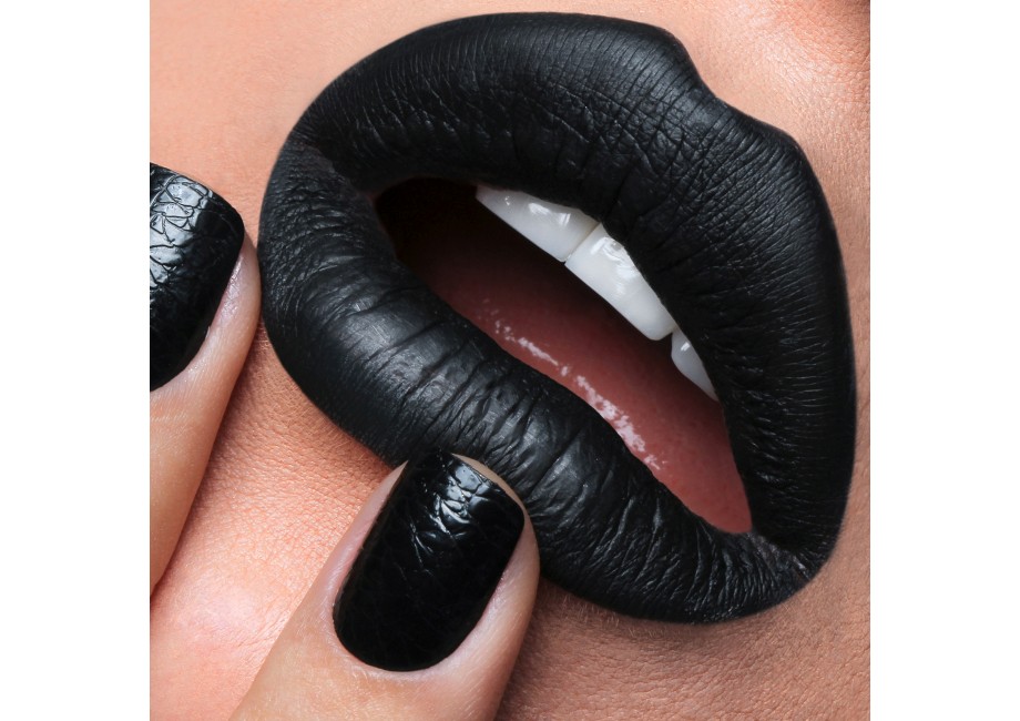 ВладаХэггерти/Instagram @vladamua для Pat McGrath Labs