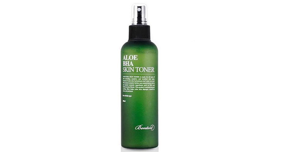 Тонер с салициловой кислотой Aloe BHA Skin Toner, Benton. Cпасение для жирной кожи: салициловая кислота поможет очистить поры и усилит действие маски. Bentoncosmetic.com.ua, 290 грн.