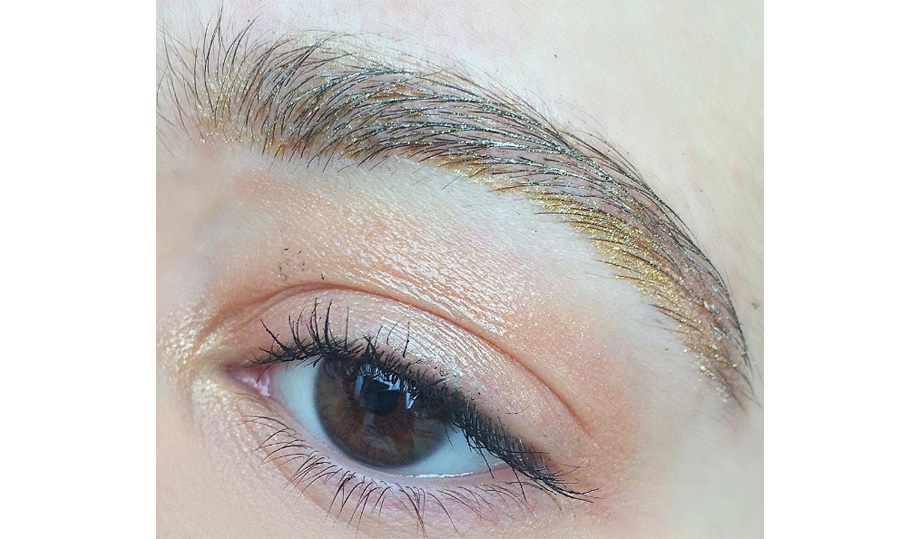 … как и бьюти-блогеры