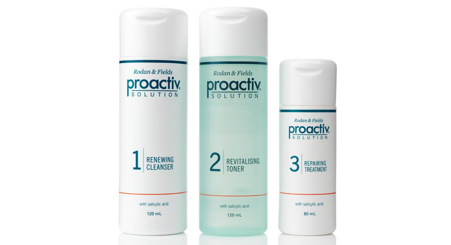Трехэтапная система ухода 3 Step System, Proactiv Solution. Первая марка, которая продала комплексное решение косметической проблемы, а не одно звездное средство с селебритиз в рекламном ролике. Proactiv.com, $29,95