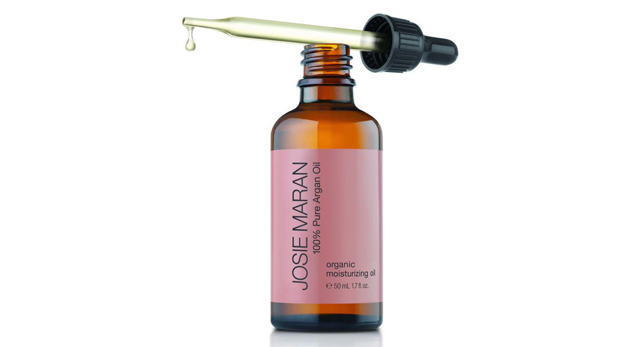 Аргановое масло Josie Maran. Повальное увлечение масляными средствами (как для лица, так и для тела) началось с этого средства. Sephora.com, от $48