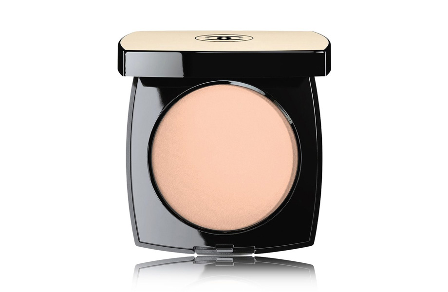 Пудра, придающая здоровее сияние, Chanel Les Beiges Healthy Glow Sheer Powder SPF 15 PA++, letu.ua, 1653 грн