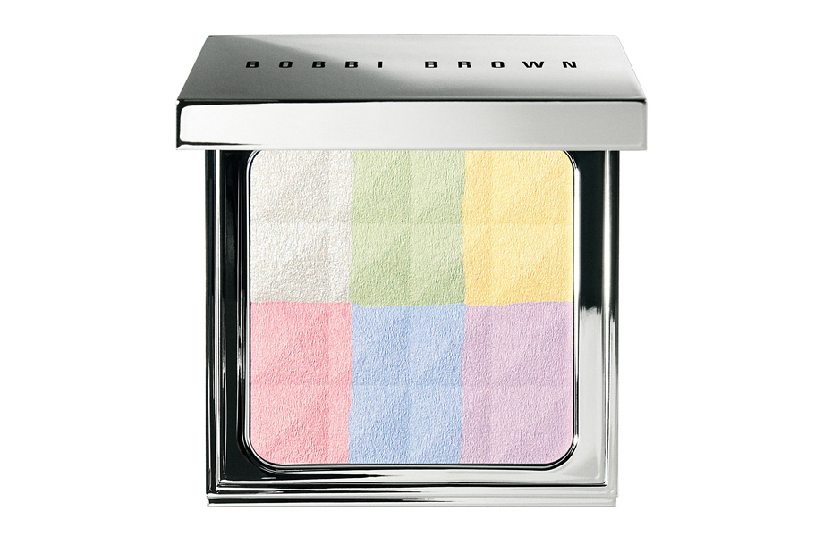 Подсвечивающая пудра Brightening Finishing Powder, Bobbi Brown. Bomond.com.ua, 1500 грн