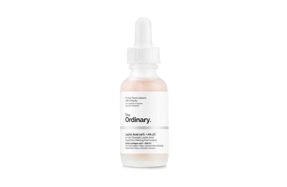 Сыворотка Lactic Acid 10% + HA, The Ordinary. Настоящая революция в бьюти: в составе только активные вещества, без балласта. Отшелушивает и увлажняет. Deciem.com, $6,90