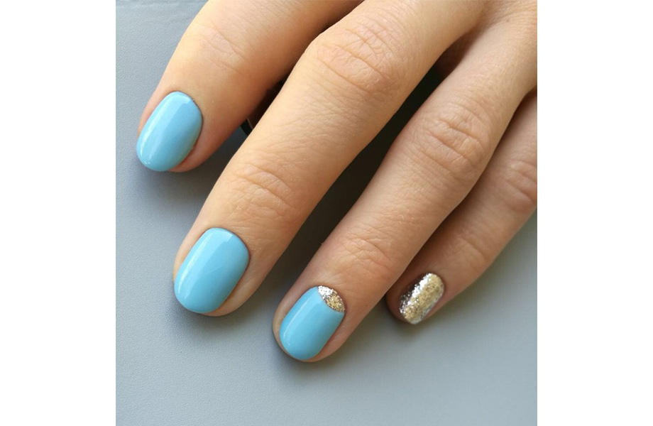 маникюр в морском стиле