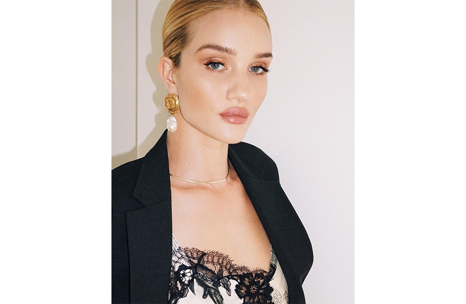 Макияж в золотых тонах