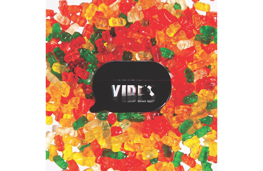 Ким Кардашьян Vibes