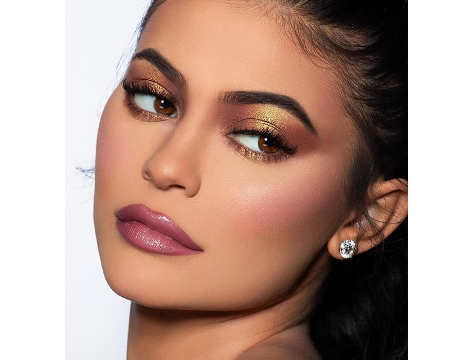 повторить макияж Кайли Дженнер