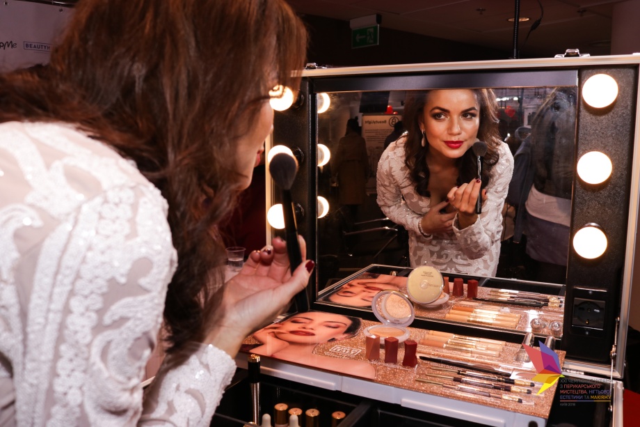 XXI Чемпионат Украины по парикмахерскому искусству, ногтевой эстетике и макияжу