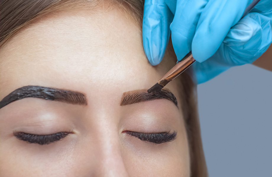 Как правильно красить брови хной