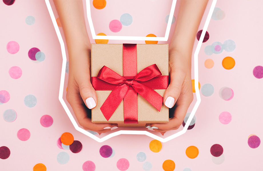 Что подарить сестре на Новый год
