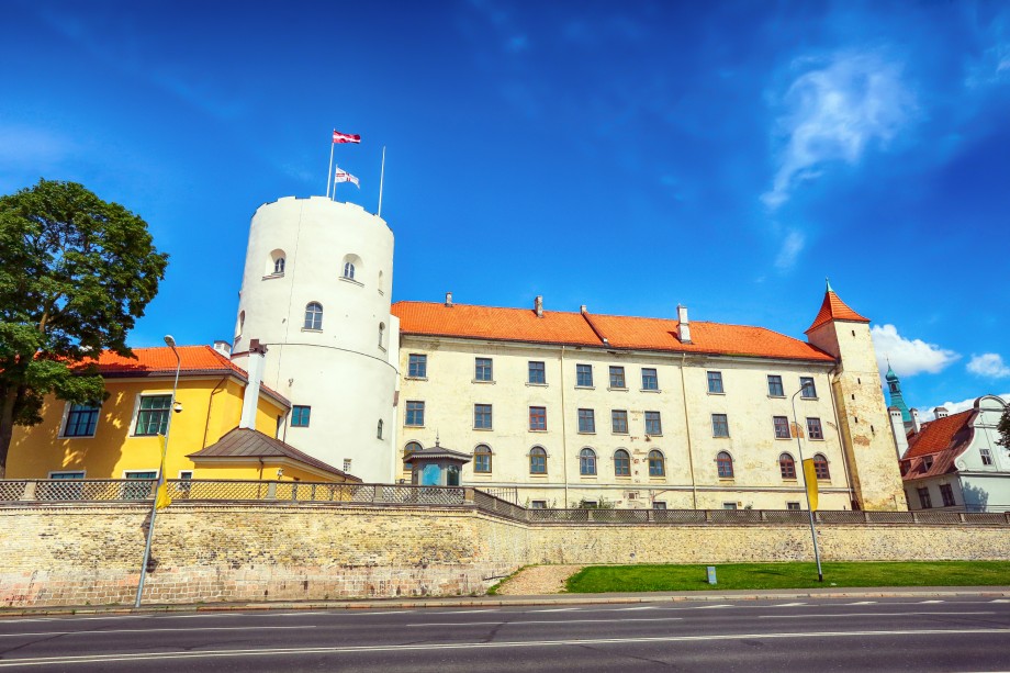 Рижский замок на берегу Даугавы