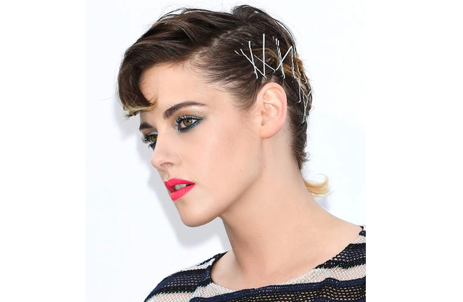 Прически с заколками