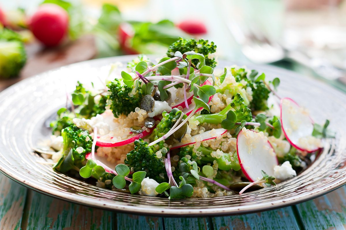 рецепти з мікрозеленню на сніданок, обід і вечерю