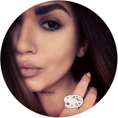 Катя Максимова