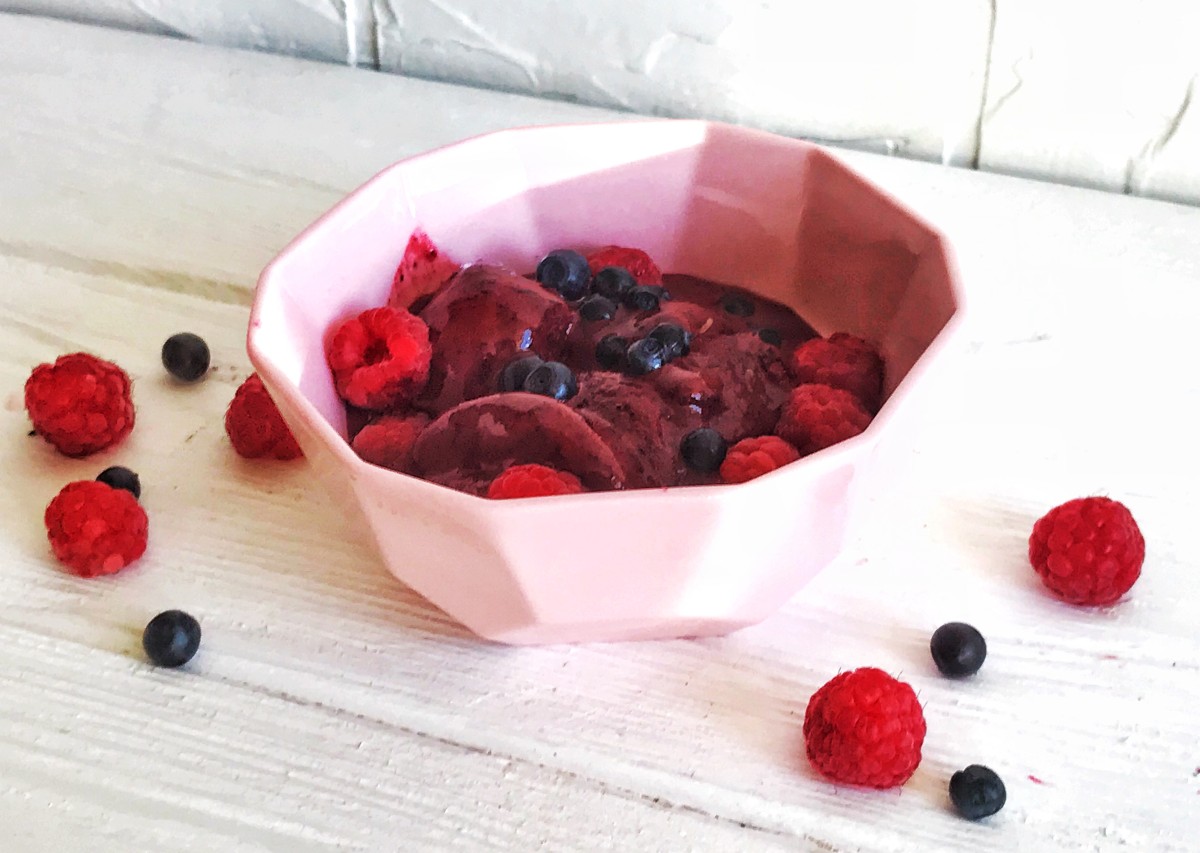 Черничный замороженный йогурт