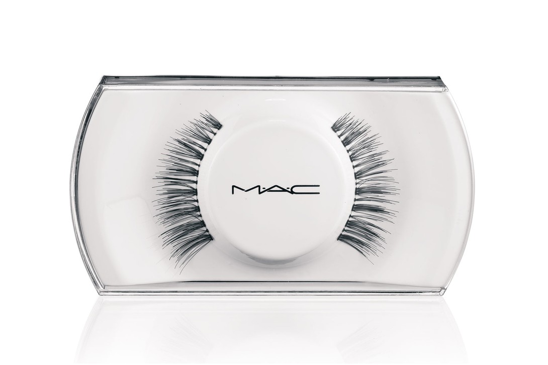 M.A.C представил коллекцию по мотивам сиквела «Малефисенты»