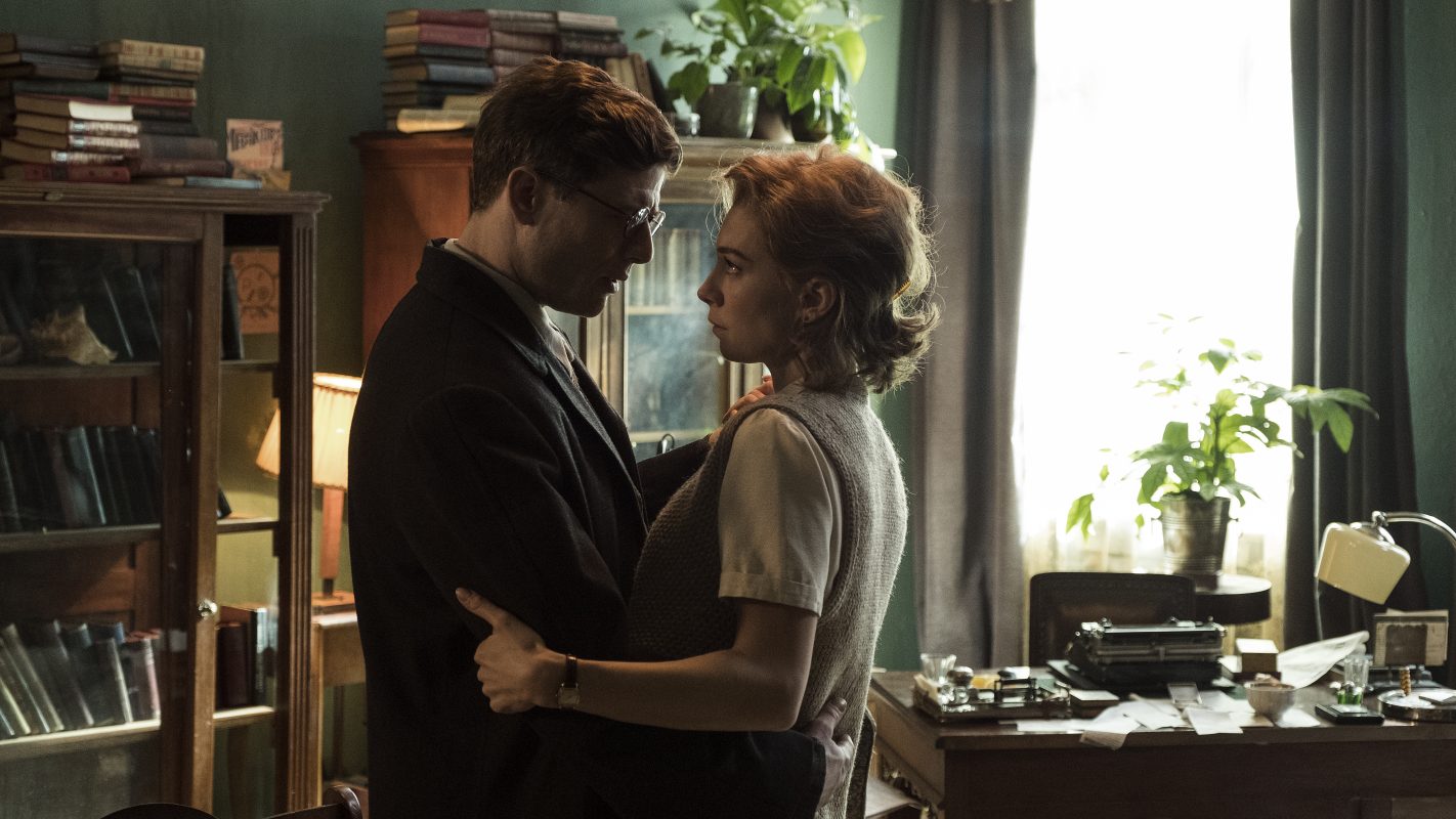 Фильм Цена правды: история о Гарете Джонсе, который рассказал миру о Голодоморе