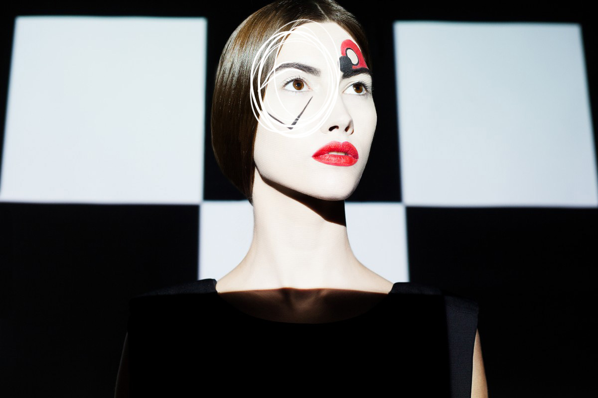 как удалить татуаж бровей