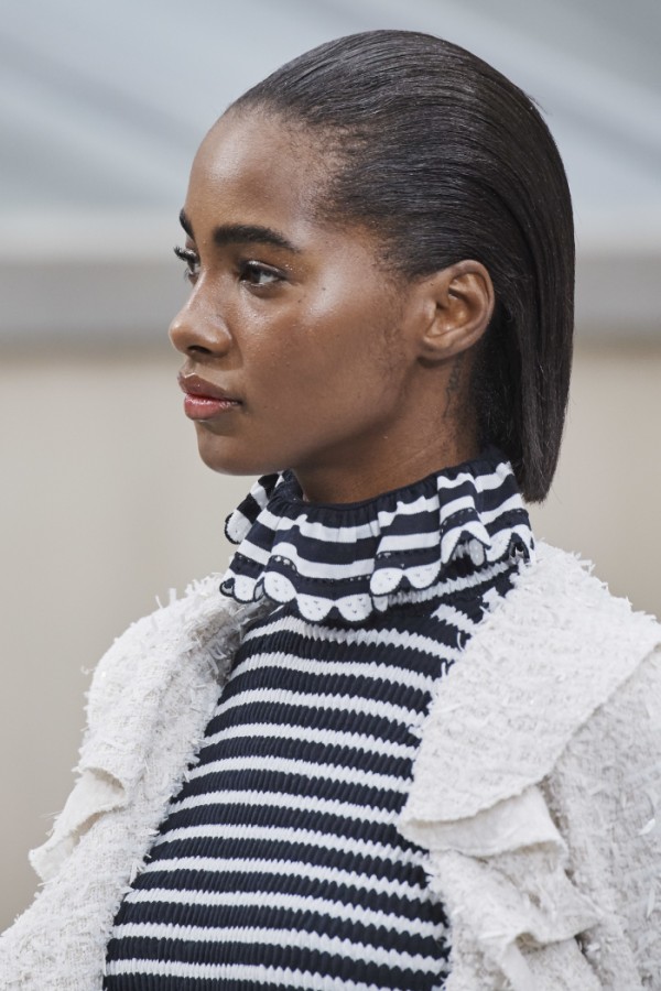 Как повторить макияж с показа Chanel SS'20