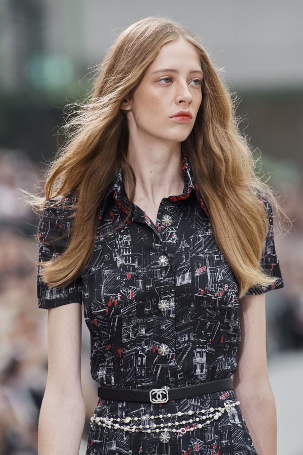 Как повторить макияж с показа Chanel SS'20