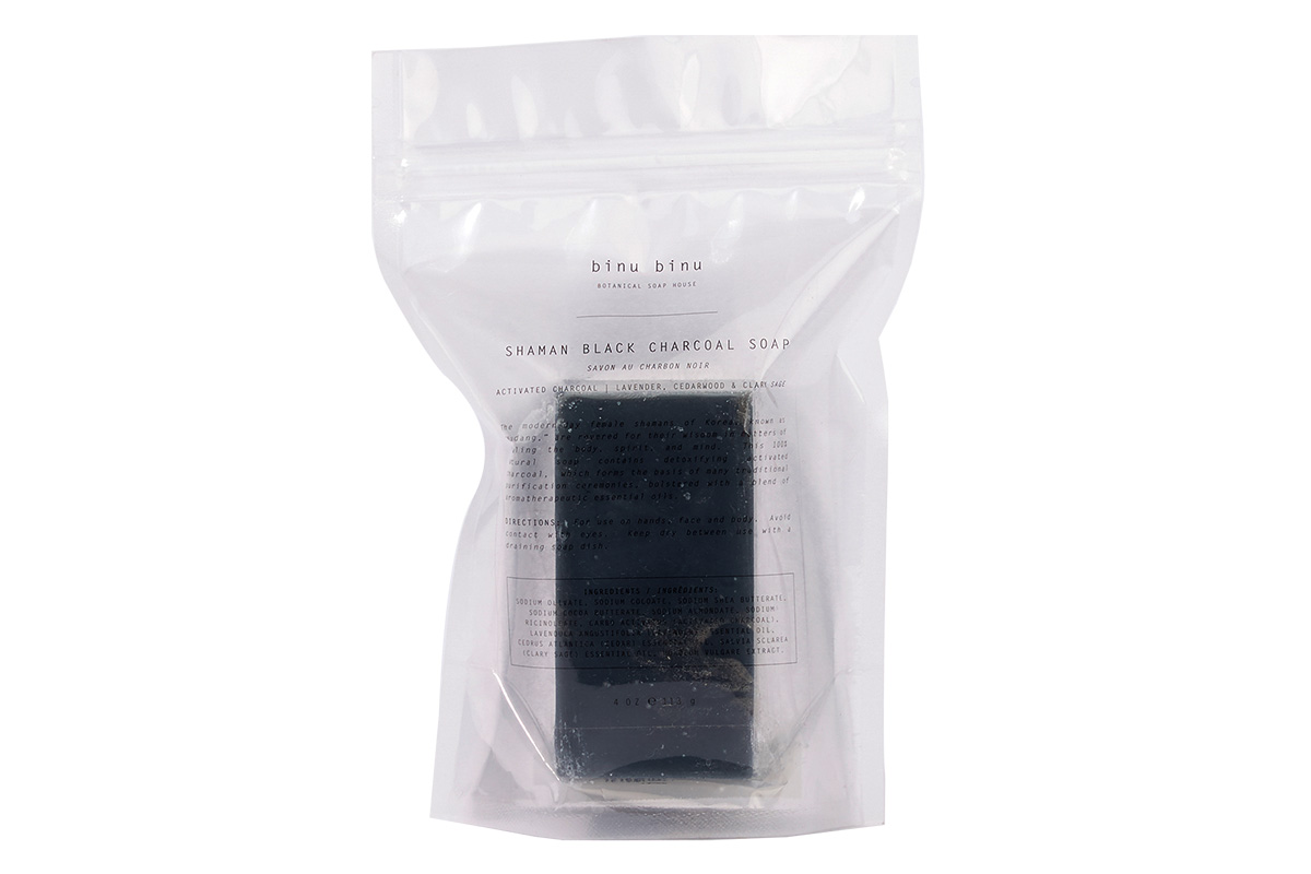 Твердое мыло с активированным углем: как и зачем использовать