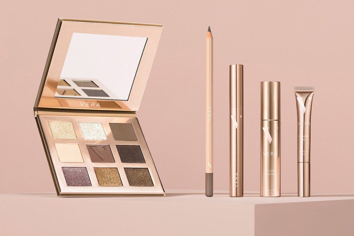 Вера Брежнева представила собственный бренд косметики