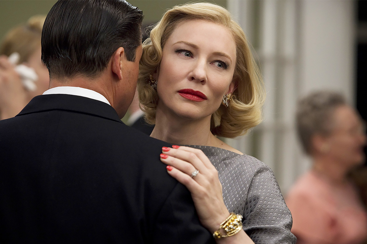 Экспертное мнение: новогодние прически своими руками