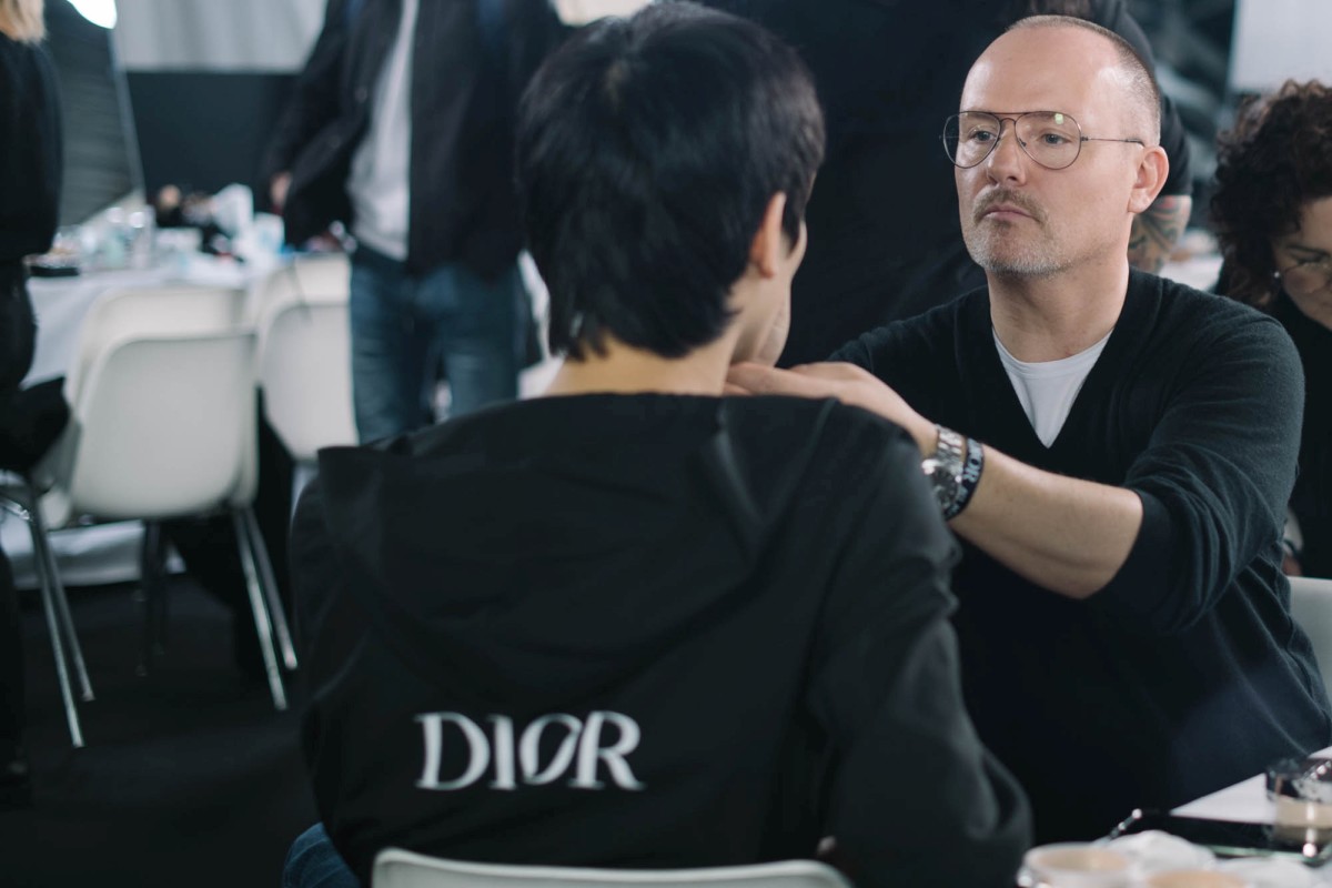 Мужские beauty-образы на показе зима Dior 2020/2021
