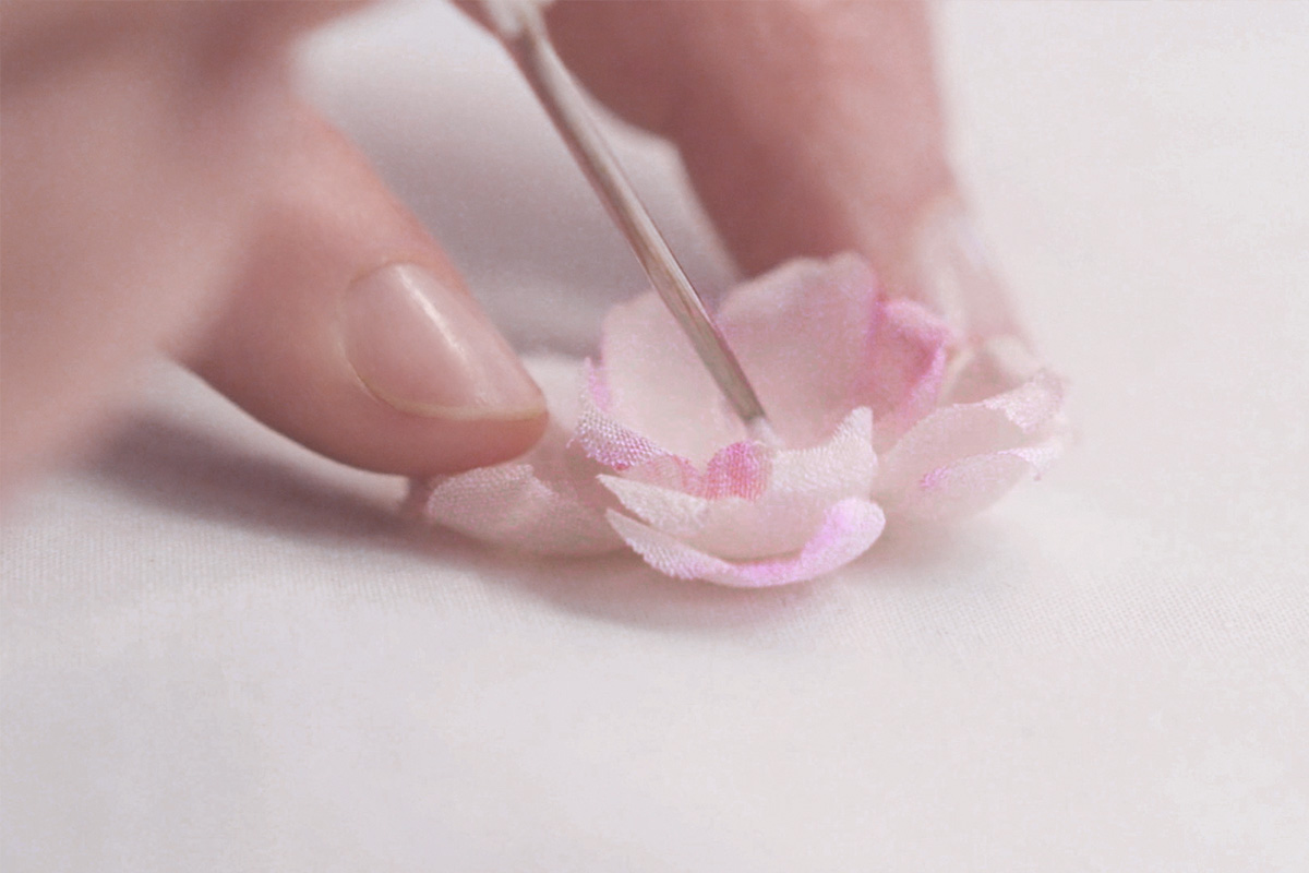 Натали Портман в рекламе нового аромата Miss Dior n'Roses