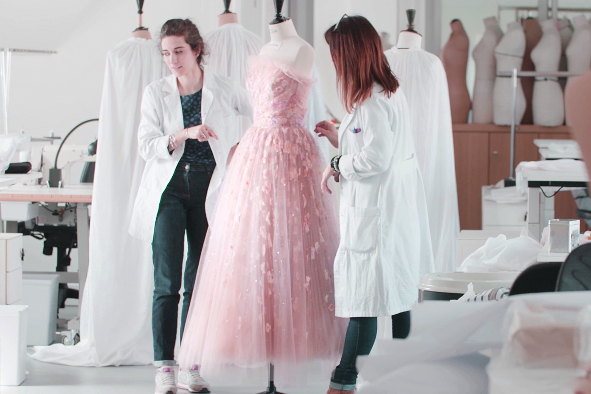 Натали Портман в рекламе нового аромата Miss Dior n'Roses