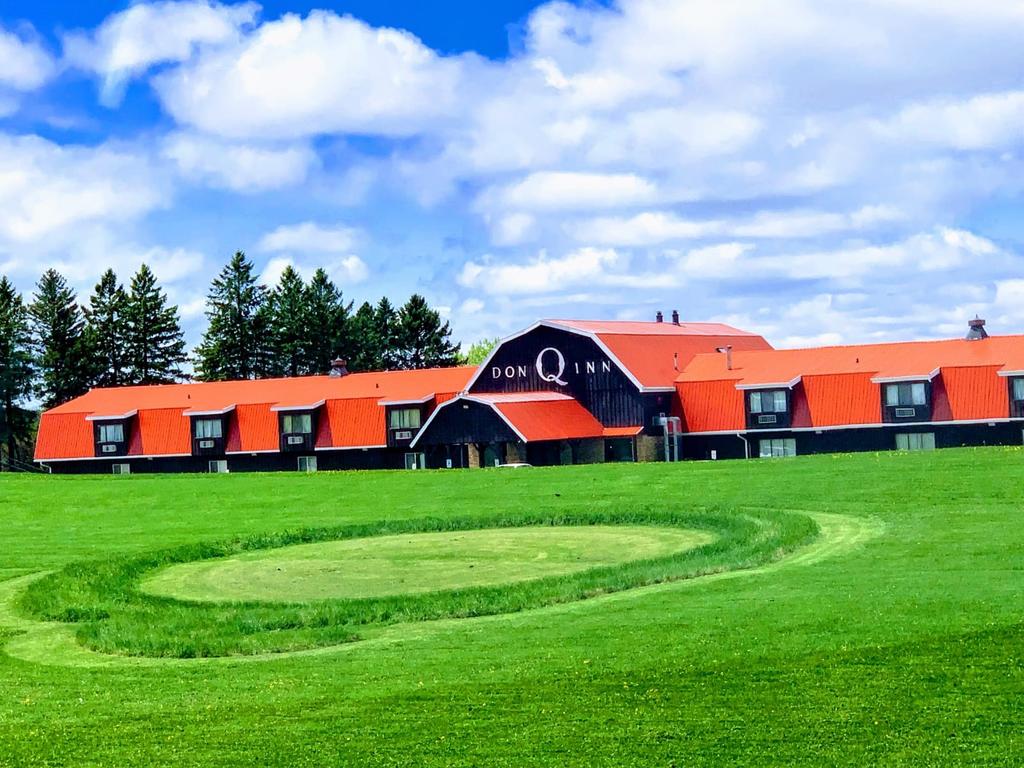 Don Q Inn в Dodgeville