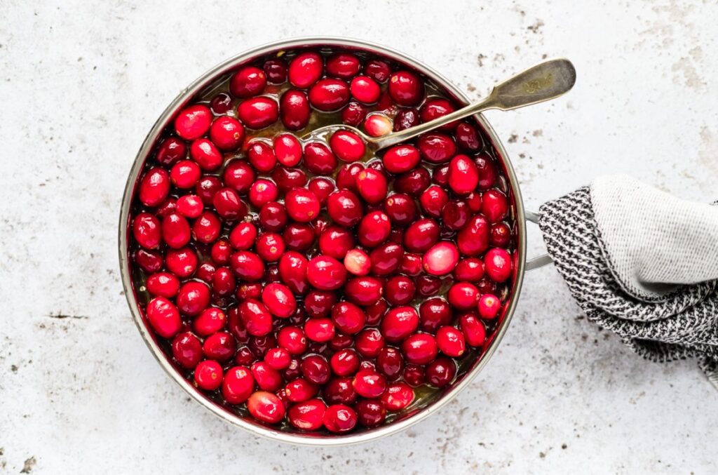 польза клюквы