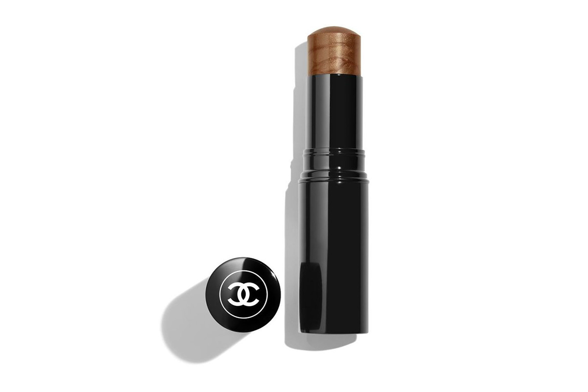  Chanel Baume Essentiel Multi-Use Glow Stick 