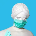 Маски и перчатки не остановят распространение коронавируса