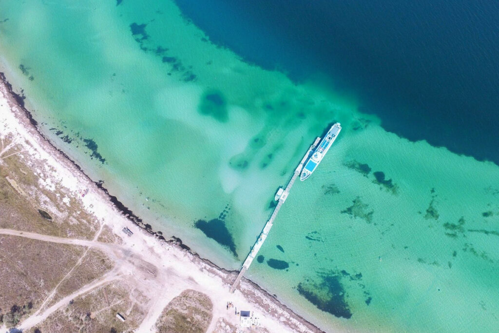 Остров Джарылгач