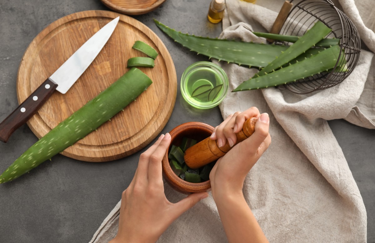 Відшулушувальна маска з алое вера і яблучним оцтом