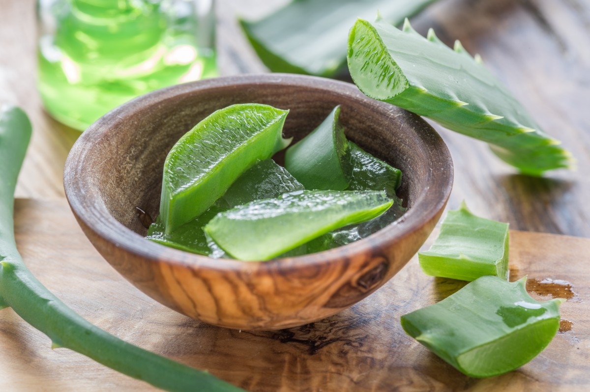 Антиоксидантна маска для обличчя з алое і томатами