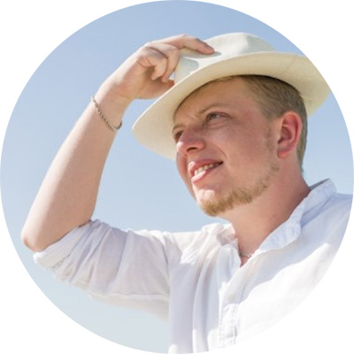 Иван Моложанов