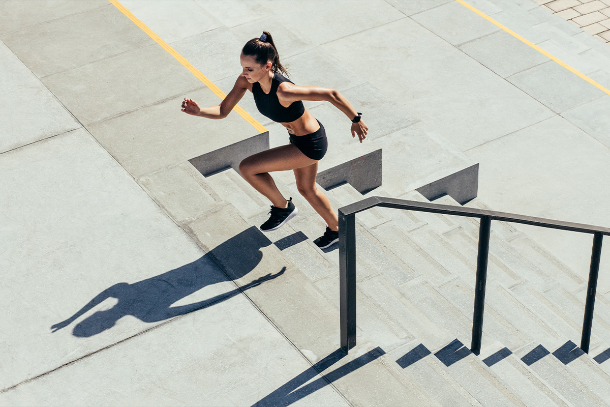 Бег во время месячных: польза или вред